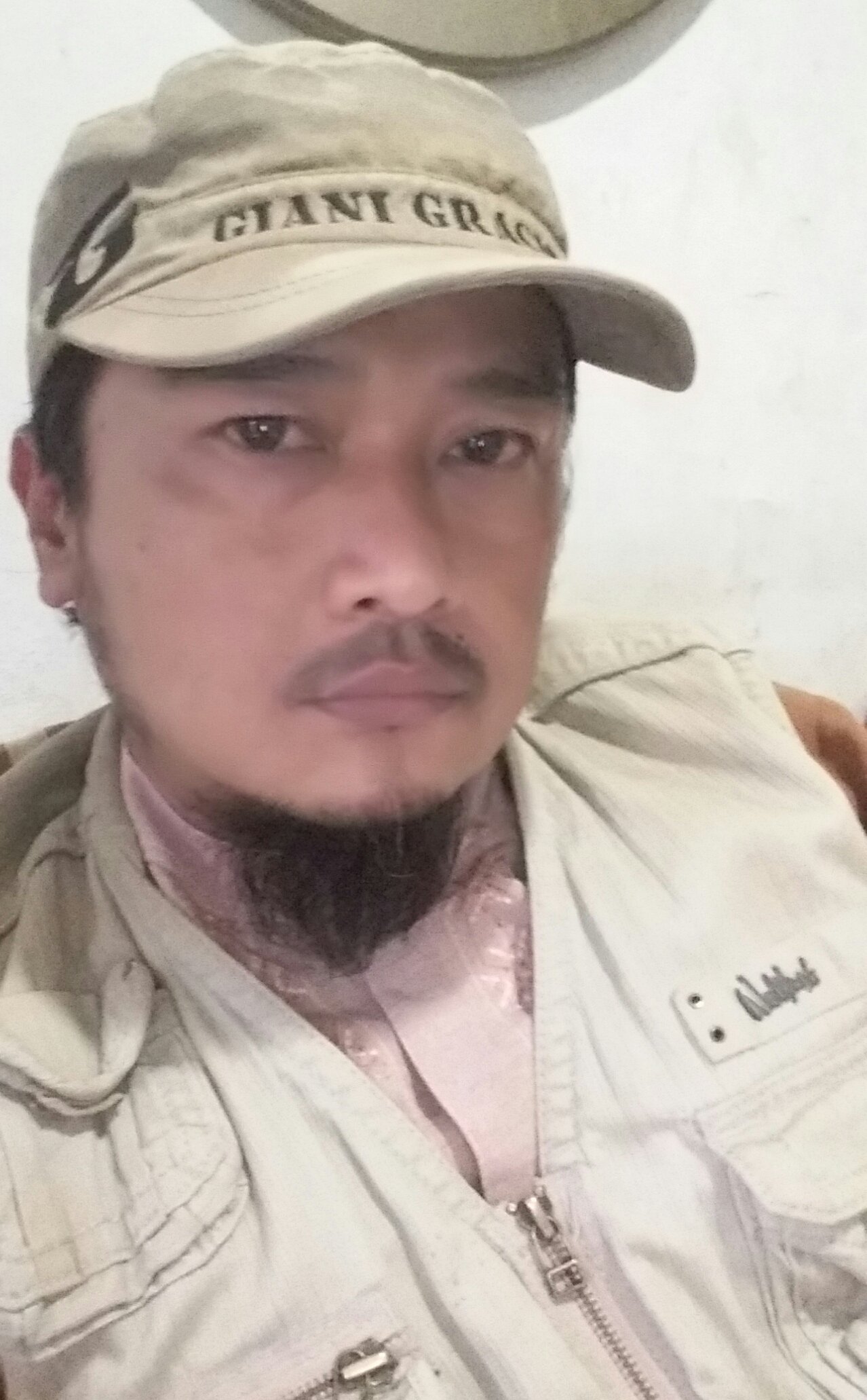 Veobird's profile picture. 