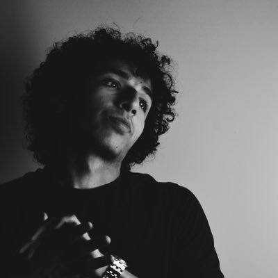 TheBigZee_'s profile picture. I pretend to bug the system, I pretend to be a rebel. Instagram; aboulazayem