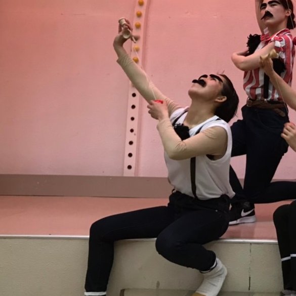 anponsasakiku's profile picture. 夫、息子二人、娘の５人家族。40代巳年。合唱(女声合唱団「歌姫」、八幡浜合唱団) CHAGE&ASKA（TUG→equal ）、スタレビ（2016テアトロン～）。 #やの部屋 を聞いている時にはそのあたりのツイート多くなります(2016.11〜)。