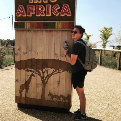 ALoC95's profile picture. BSc Sports Sciences at Brunel & working on MSc Sports Therapy at University of Lincoln. Rugby player & football coach to tiny humans. 🏉⚽️