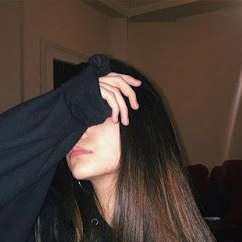 lizzag_1's profile picture. 