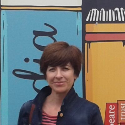 Profesora del ámbito social en educación de personas adultas. Y sigo aprendiendo