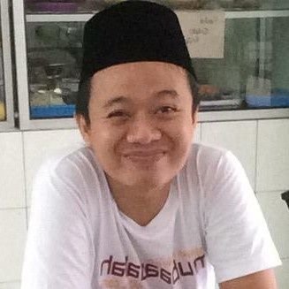 TahaMunt's profile picture. Number 9