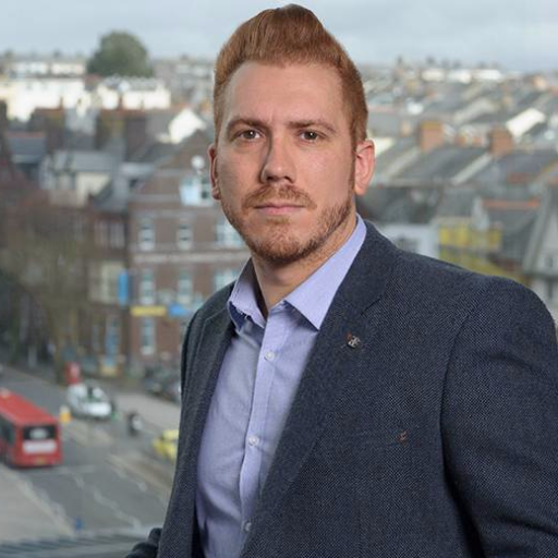 LukeBroadway2's profile picture. School Technical Manager: Art, Design & Architecture, at the University of Plymouth. loves all things creative in the world of art design and media.