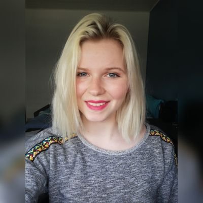 Hungerwolf67's profile picture. Juste une fille parmi tant d'autres. 🌹