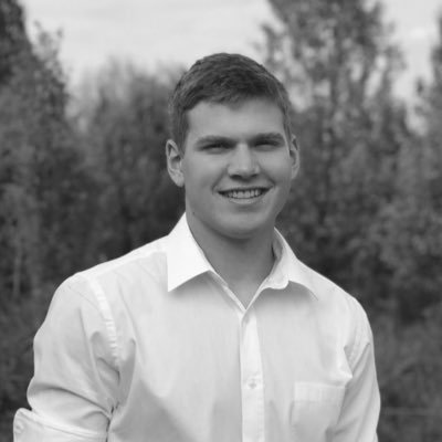 _drewlowe's profile picture. 