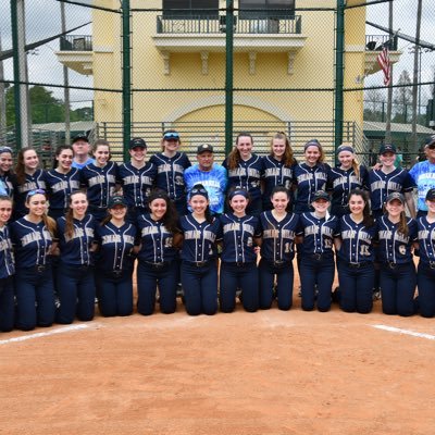 Official Twitter of the Indian Hills High School softball team. Let’s go! Together!