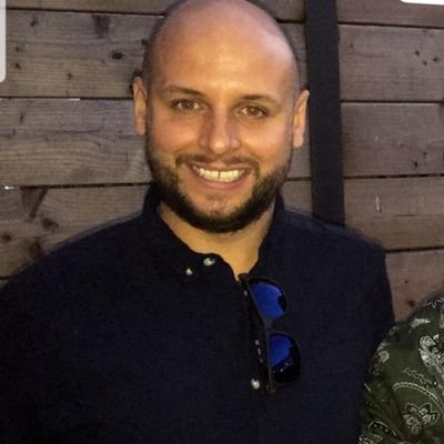 McLoving87's profile picture. Typing....