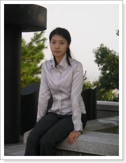많은 사람들과 소통하고 싶어 트윗을 알아가고 있는 중이에요~!