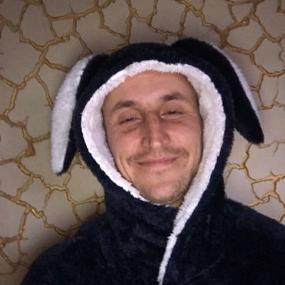 T8wvo6d6xckBeVd's profile picture. Тату