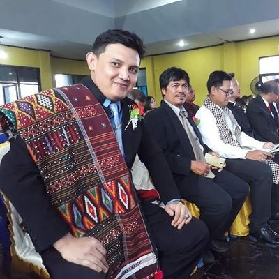 lakukanlah yg terbaik bagi Tuhan-mu dan sesama-mu!!