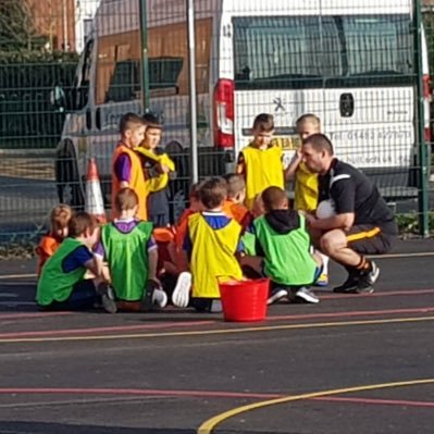 Love my life family & friends. Why wait till tomorrow when you can do it today ⚽ Coach & Mentor @FA @KingswoodUnited @PR_Coaching @NHSportsNetwork