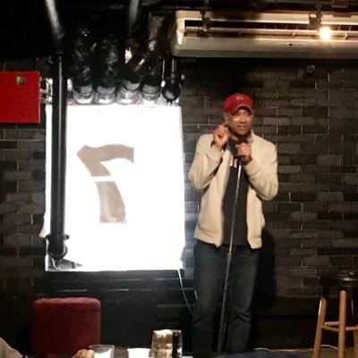 Screenwriter/part-time stand-up/full-time minority. A Buckeye living in the DMV. Oft-snubbed by People's Most Beautiful list. Check out @RTinDC on Medium
