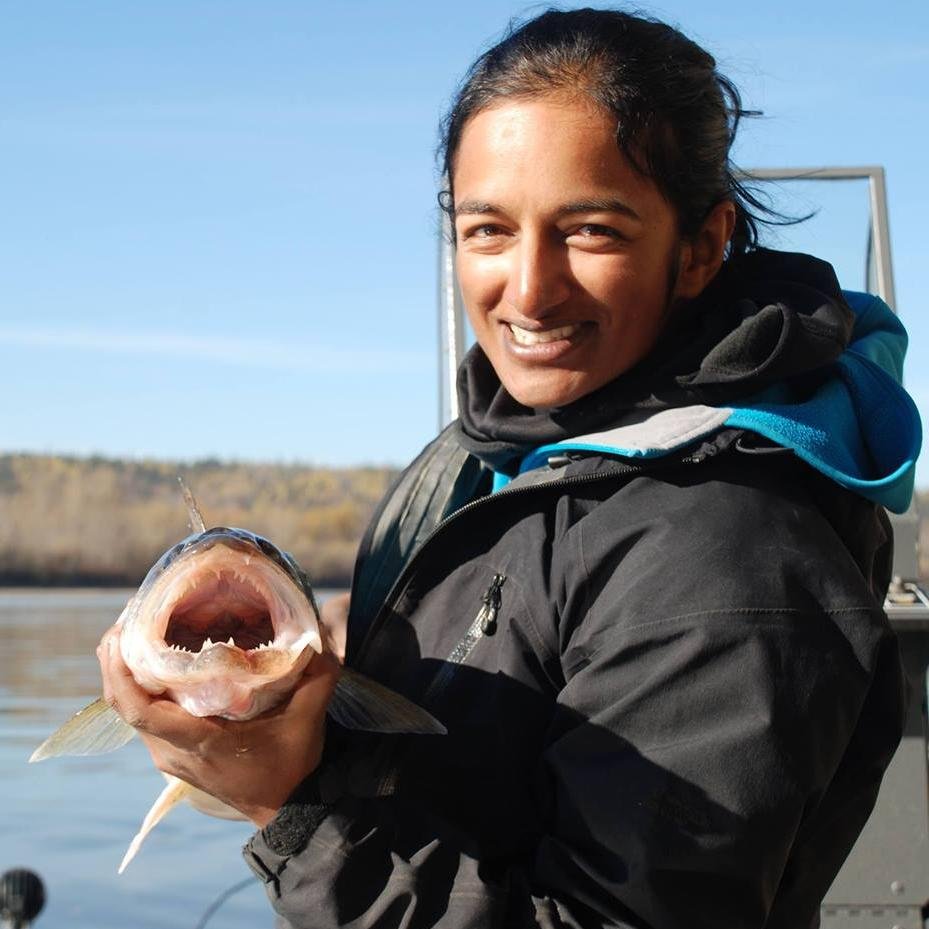 Aquatic Biologist. ❤ fish ecology & sciart. she/her.