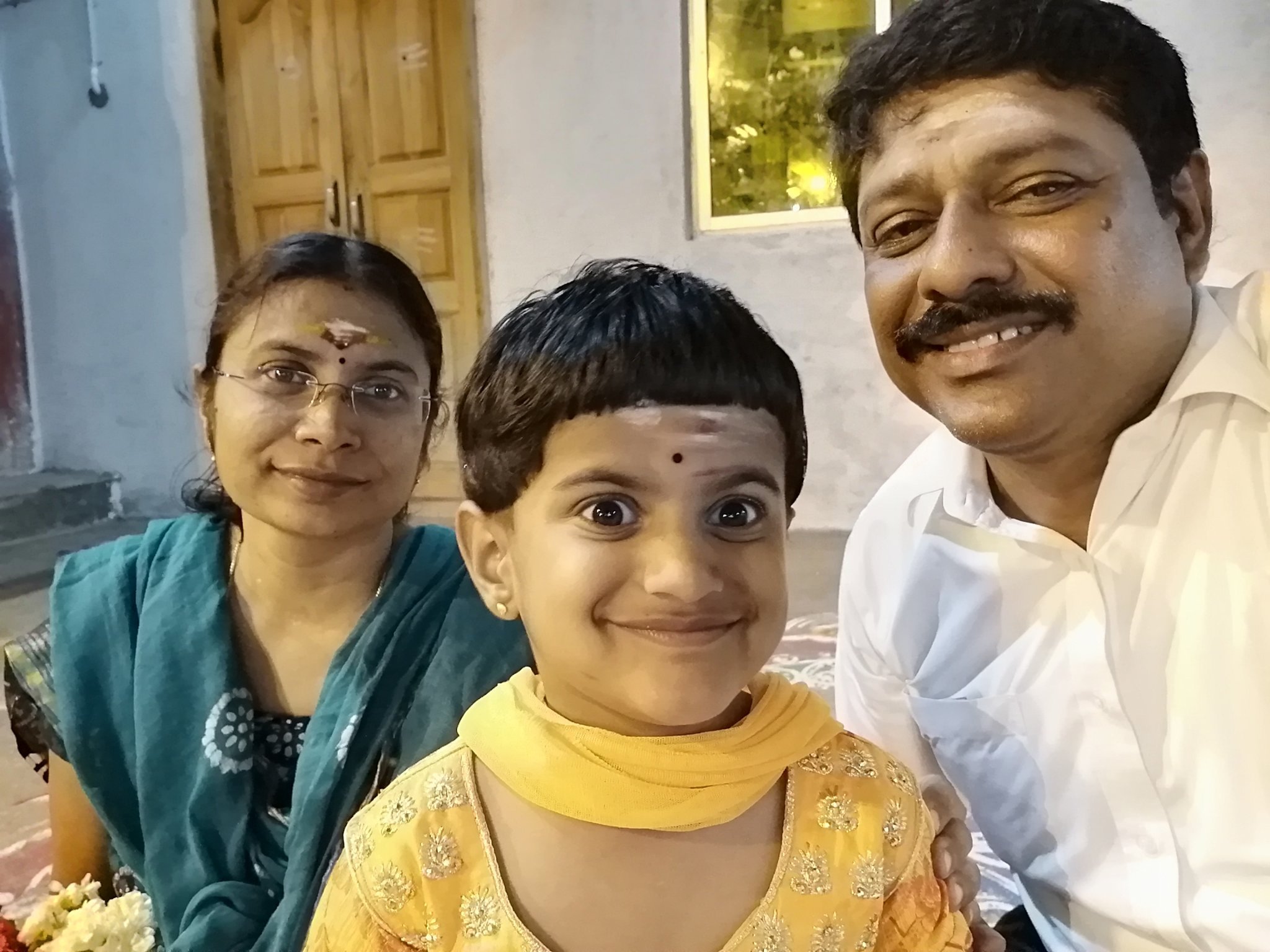 NallasivamS4's profile picture. Lab furniture manufacturer
https://t.co/zyJfayNhmR