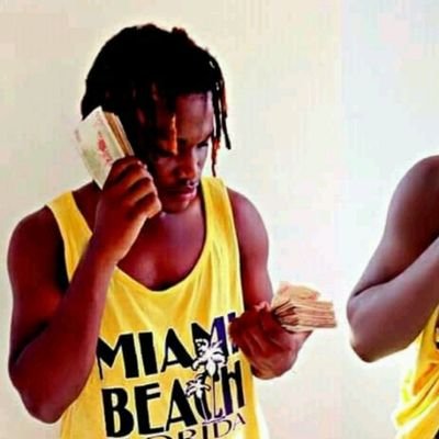 Cushy71733170's profile picture. living life to the fullest parts