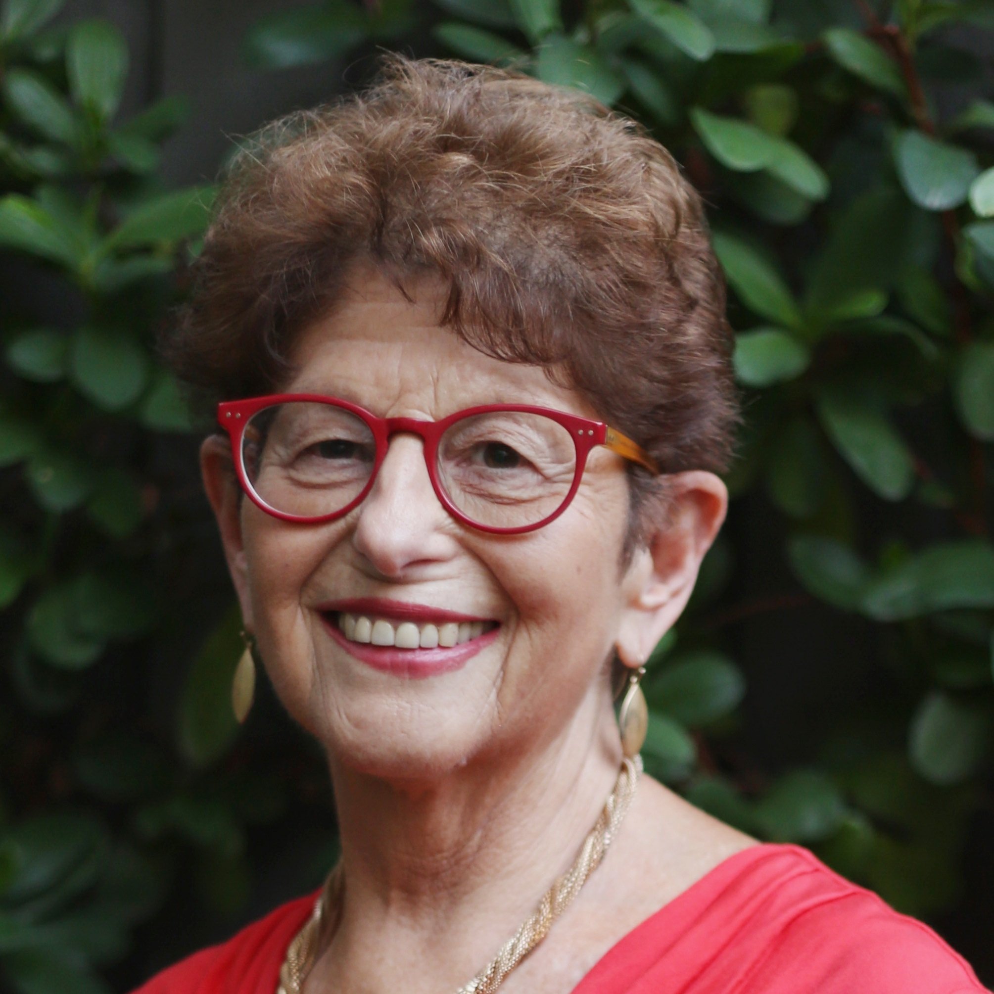 Founding Director of the Cambridge Well-being Institute. Main research topics - mindfulness, compassion and measurement of well-being.