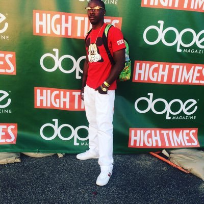 prettyswagge23's profile picture. Artist / song writer