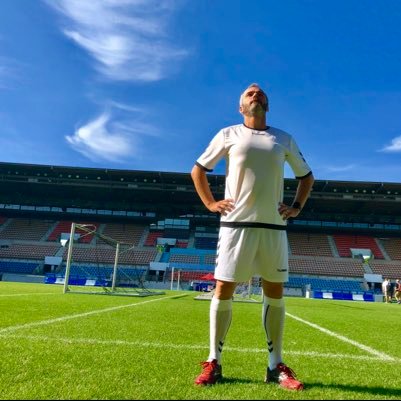sebsabemmarie's profile picture. Passionné de foot et de chambrage encore plus !