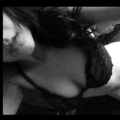 MrsChipKeifer's profile picture. Wifey of @ChipKeifer 18+