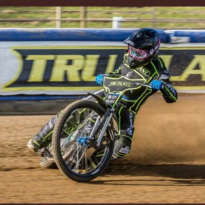 Official Twitter of Cameron Heeps. Australian speedway rider racing in Europe. Love racing in circles and having fun!