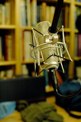 programmetracks's profile picture. A live-stream of artist and track names of songs played on @radioprogramme