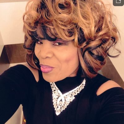 Proud Mother🎓🎶⚽ Compassionate Minister 👑🌍 Chaplain ⛪️💖Cherish Wreaths 🌹🌺 Stage IIIC Colon Cancer Survivor/Advocate💙💙#CHCP #CCTA #CertifiedBLSTrainer 💫