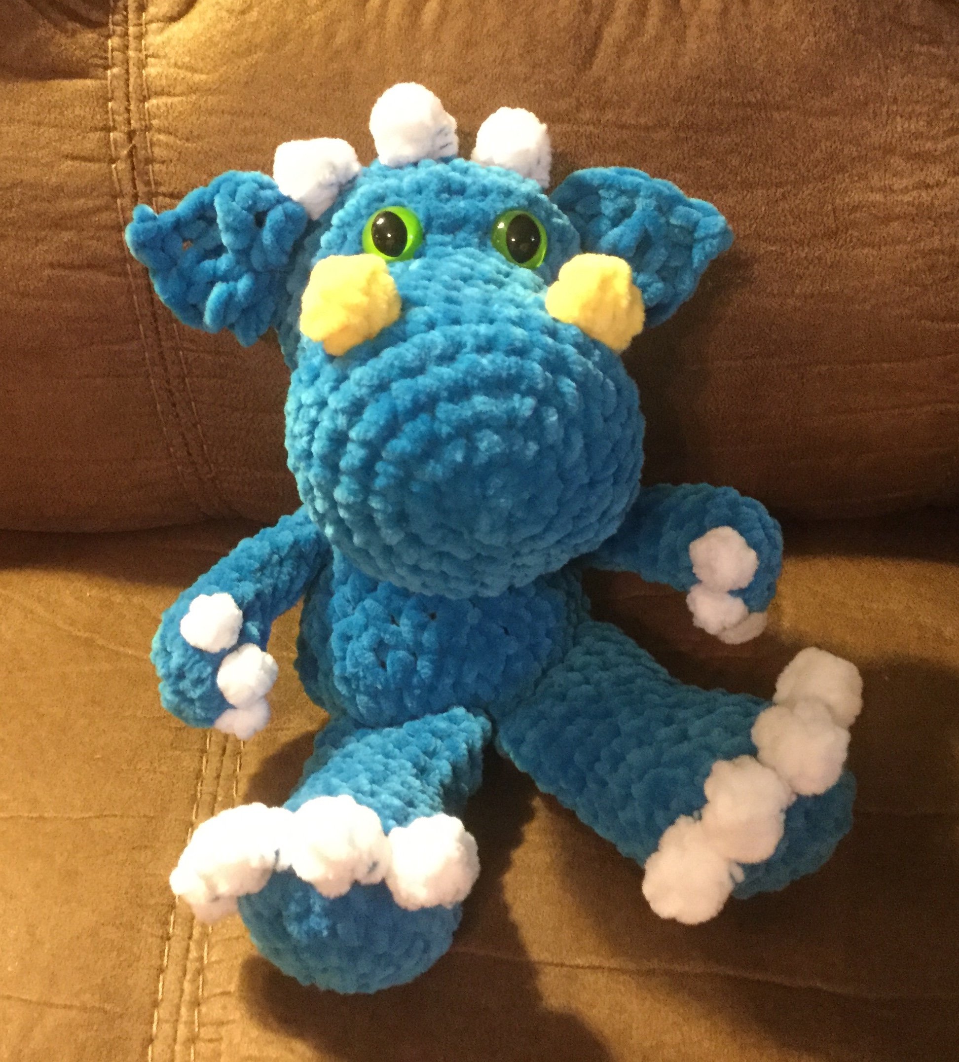 SCE friendly assessor of our little dragons/love it/drft