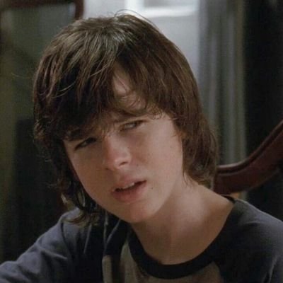 Damn_riggs's profile picture. chairhandler 😎🏳