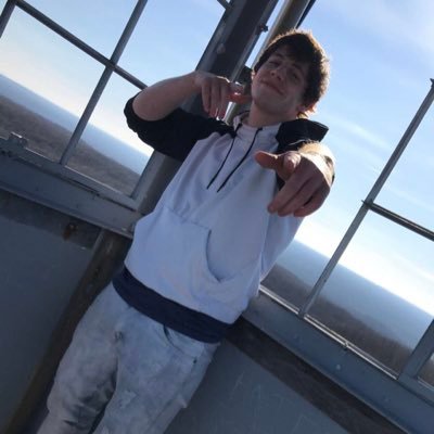 Kamerendanks_'s profile picture. East Lansing 🤙🏼👀                                         👻 - Kamdanks
