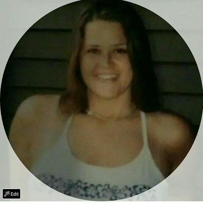 pnanglebeans's profile picture. Mominator,♡Lover of all things food♡Wife♡Fashion-Ninja♡Helicopter dog mom