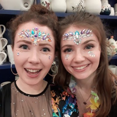 LucyPollock4's profile picture. One half of @QtrTimePod 🎧