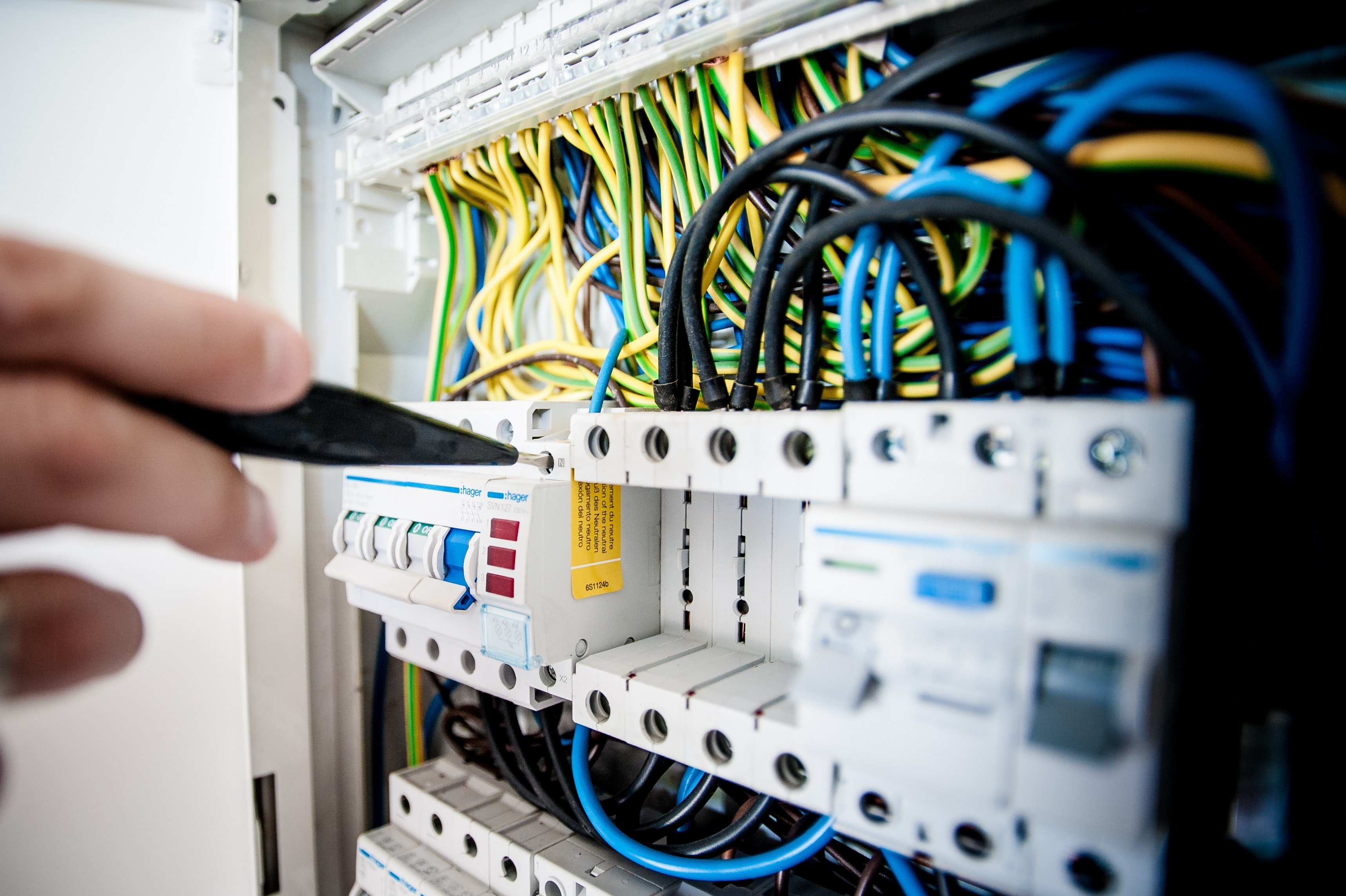 Affordable friendly service Licensed Electrician Residential Electrical Service rewiring new or remodeled homes, flood light, breaker box and surveillance cam.