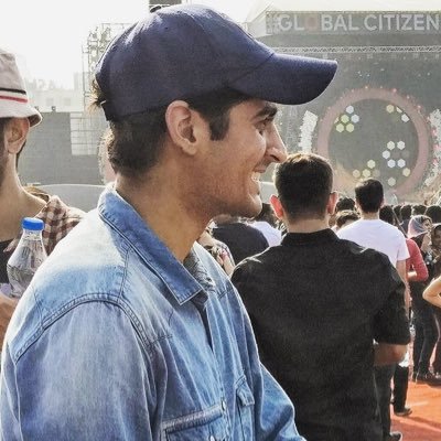 #Cricket enthusiast, die hard #LFC fan, #music aficionado, amateur #writer, immature #blogger, semipro #FIFA player. #EmergencyMedicine fellow @sgrhindia 🏥