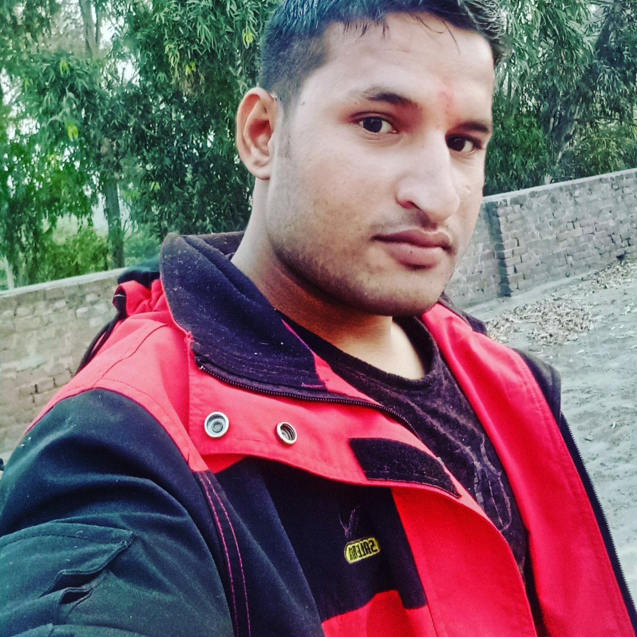 Anshuti71439669's profile picture. 10+12th