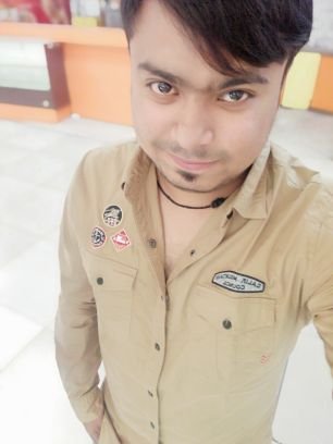 KaranIsrani9's profile picture. 