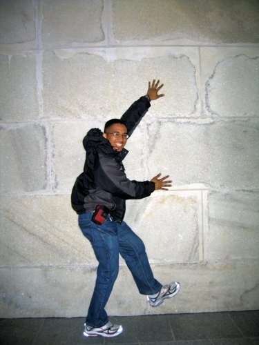 razjah's profile picture. political junkie, Filipino-American, Scandinavian-loving, UCLA undergrad, Hoosier-grad student, CA-living