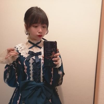 moniko61's profile picture. 