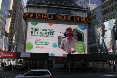 *Architect of the Collective*
Collective Media adContent Producer
I make change by social technology in the collective.