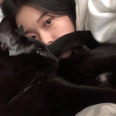 esstasy's profile picture. 