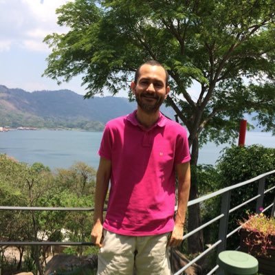 Desarrollo herramientas de software para generar, procesar e interpretar datos, dibujos y documentos en Microsoft Office.