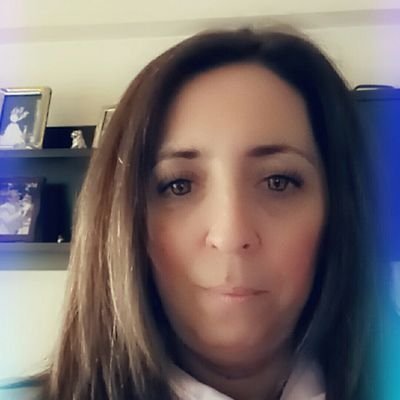 Μάθε από το παρελθόν,ζήσε το παρόν,ελπιζε για το μέλλον.
Αϊνστάιν