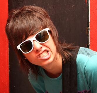 Fc criado por dayanny em homenagem a banda restart e é claro ao pe lanza... sigam tambem o fc da pyetra @Pelu_HappyRock #restartforever