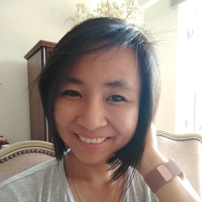 inside sales rep @ Lenovo Data Center Group 💻 IT enthusiast 🤓 fitness girl 💪 music lover 🎸 language nerd 👌