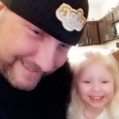 deezle4dee4's profile picture. 