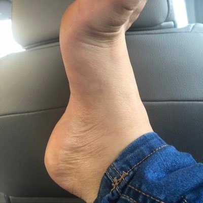 Just a girl selling feet pictures