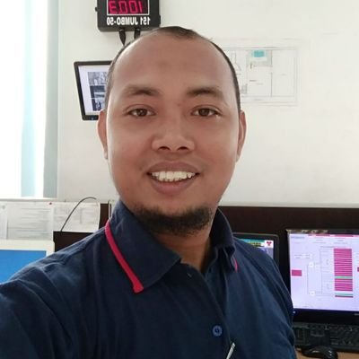 UsmanZein1's profile picture. Innallaha Ma'ana