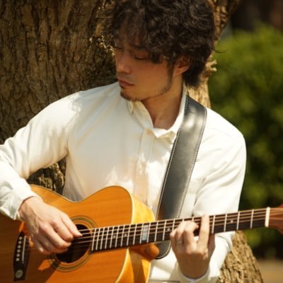 ギタリストです。最近は主にソロギターをやっています。youtubeで色々やってます。 https://t.co/jc9KUmeNNy #ソロギター #龍藏Ryuzo