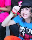 desde . 30-07-10
dona: @GaabRawr - @ColorRock_