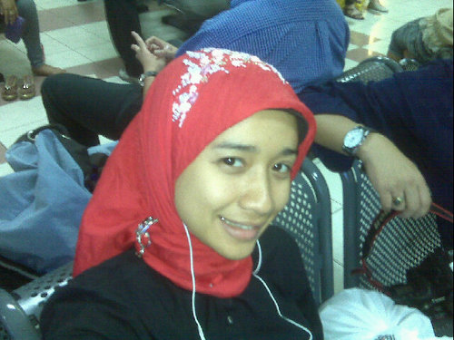 SufieNue's profile picture. Correspondent CNN Indonesia; MA International Political Economy Univ of Birmingham UK; Producer Liputan 6 SCTV;Managing Director RAPID UK 2017/2018;LPDP Awardee